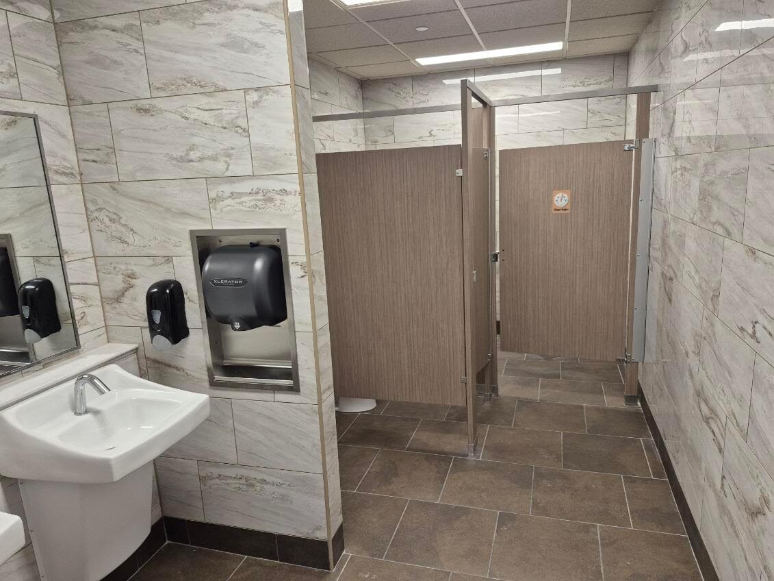 Bathroom Stall Partitions