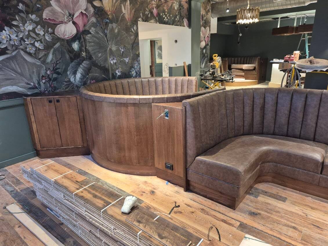 Curved Booth Installation
