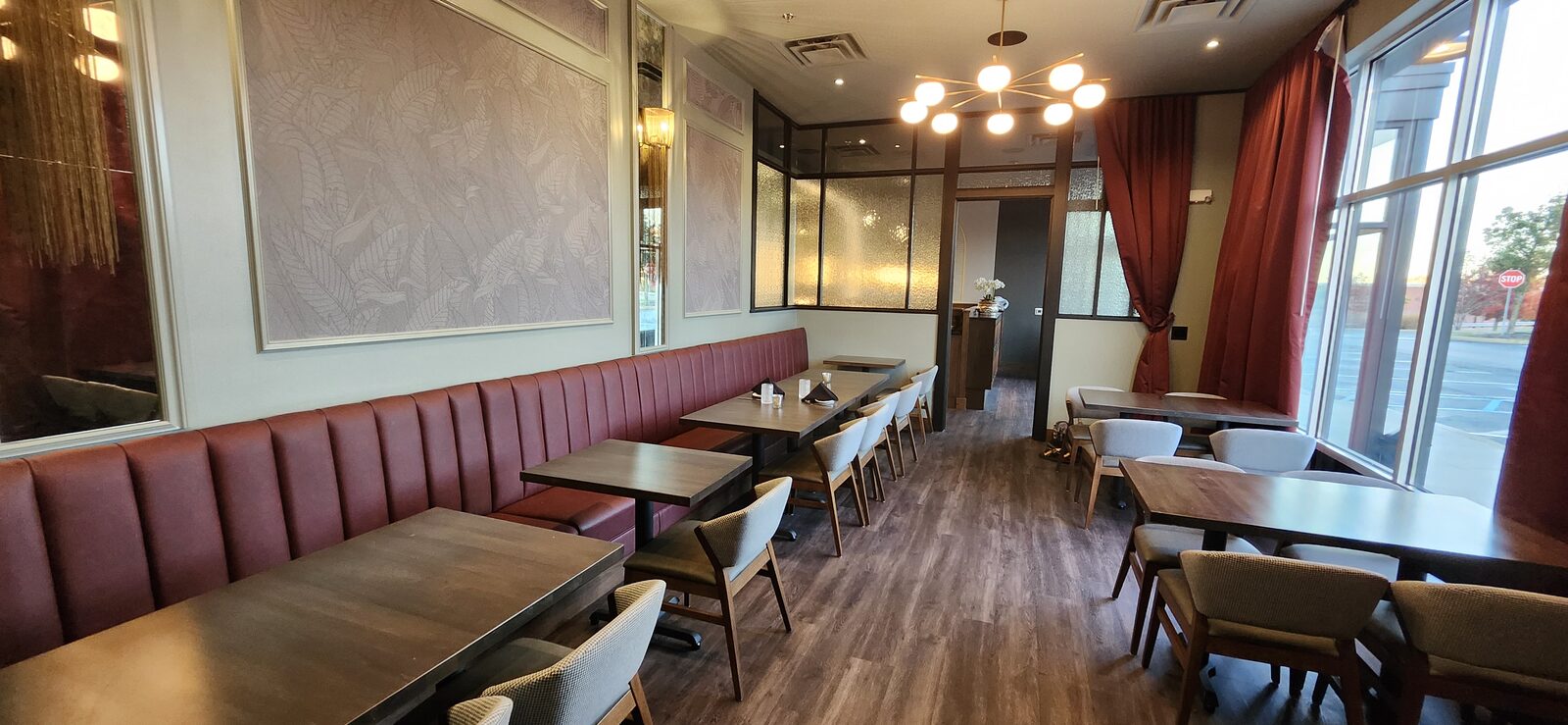 Pittsburgh Restaurant — Booth Seating